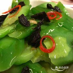 梅子娱乐吃瓜,揭秘娱乐圈最新吃瓜事件,带你领略明星幕后故事